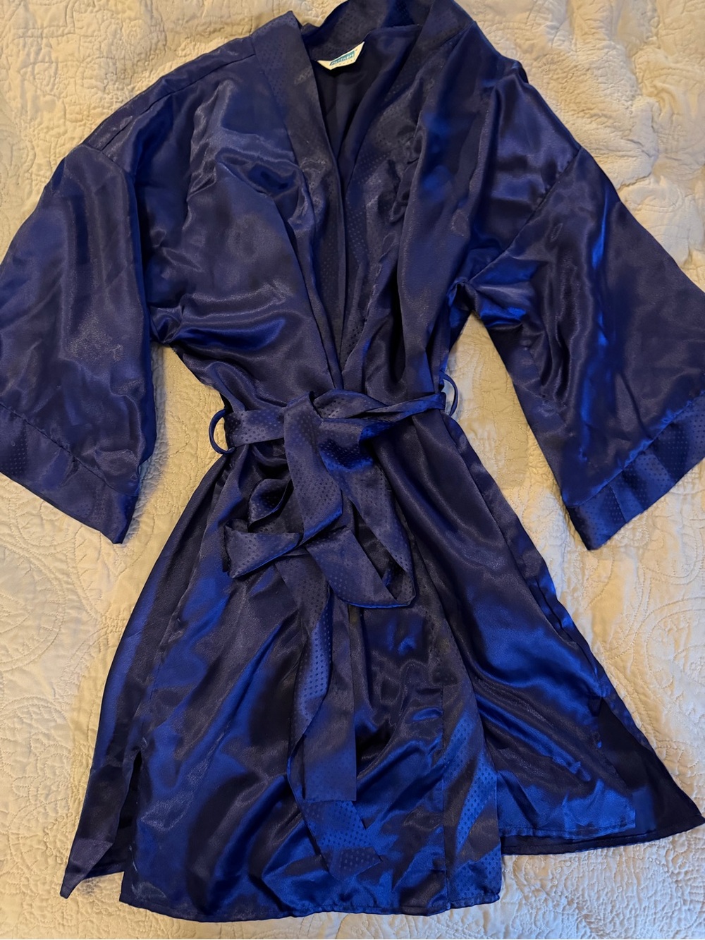 Vtg Partners by Mervyn’s Satin Robe in Deep Navy - Women's Intimates & Sleepwear